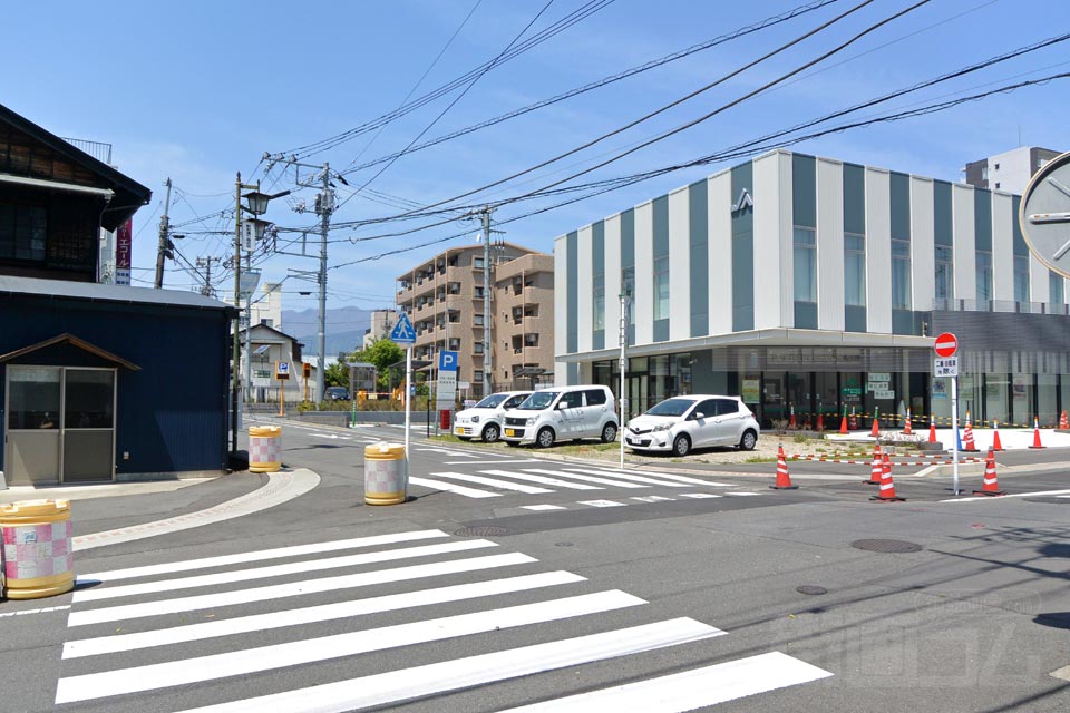 ひがしみち