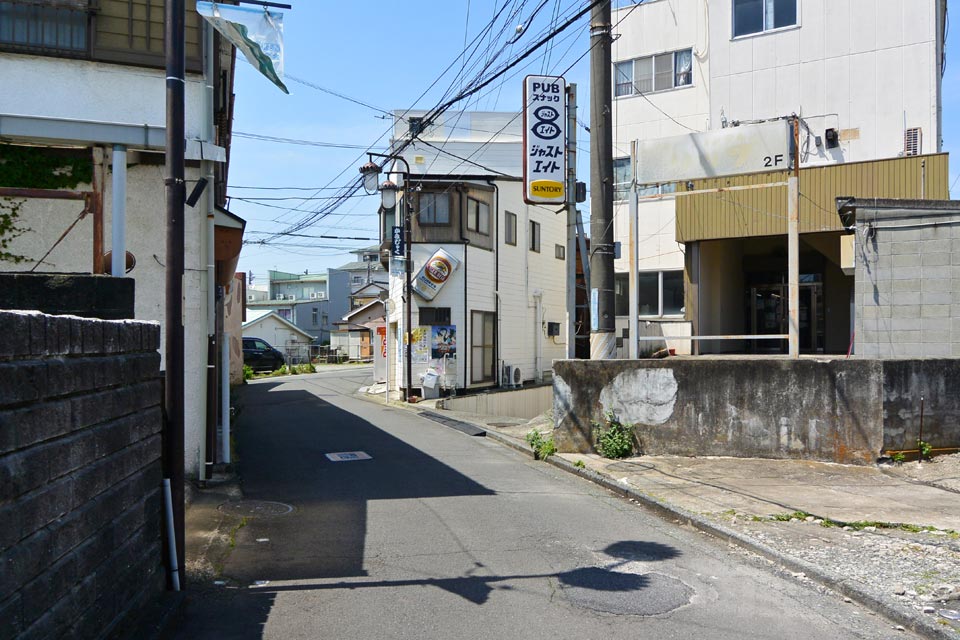 ひがしみち
