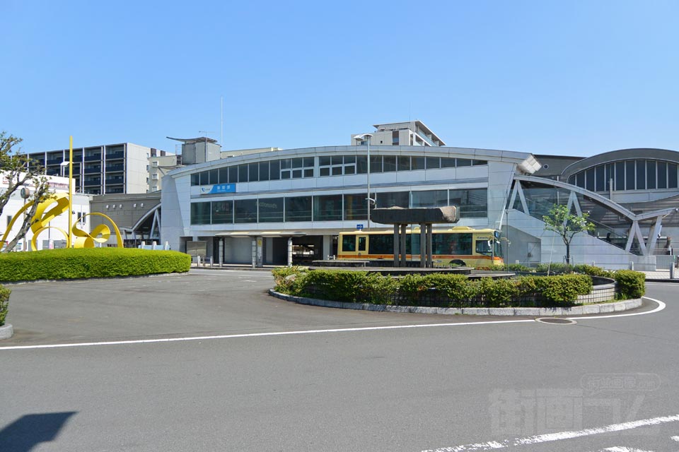 小田急秦野駅南口
