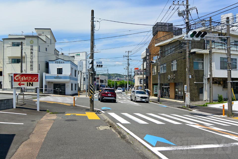 早川駅前交差点