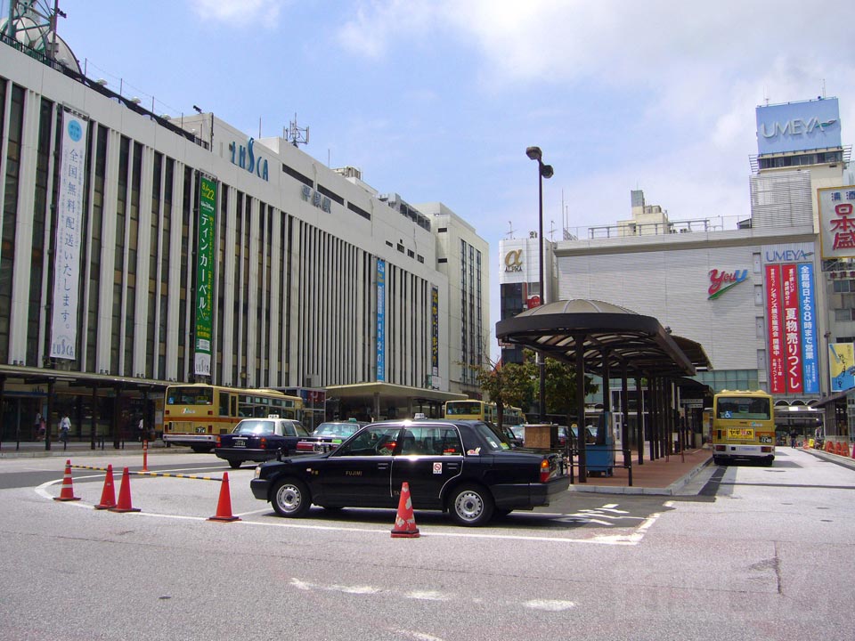 JR平塚駅北口前