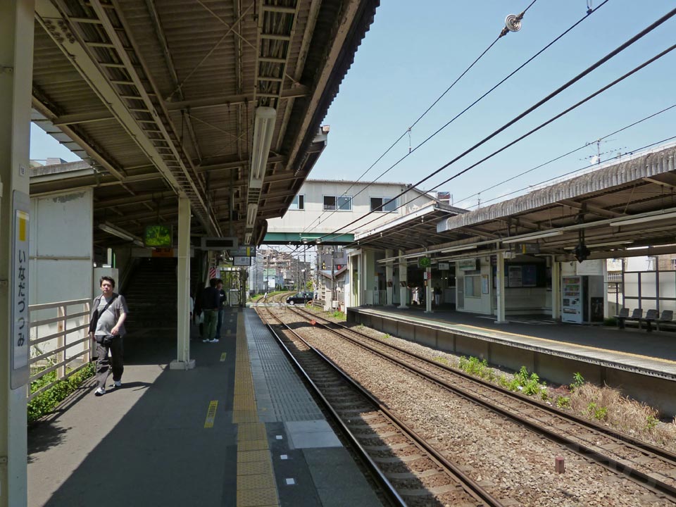JR稲田堤駅ホーム