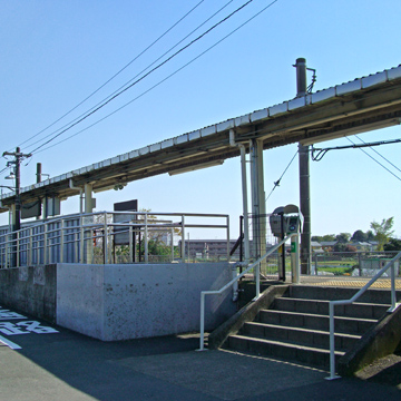 神奈川県座間市入谷駅前写真画像