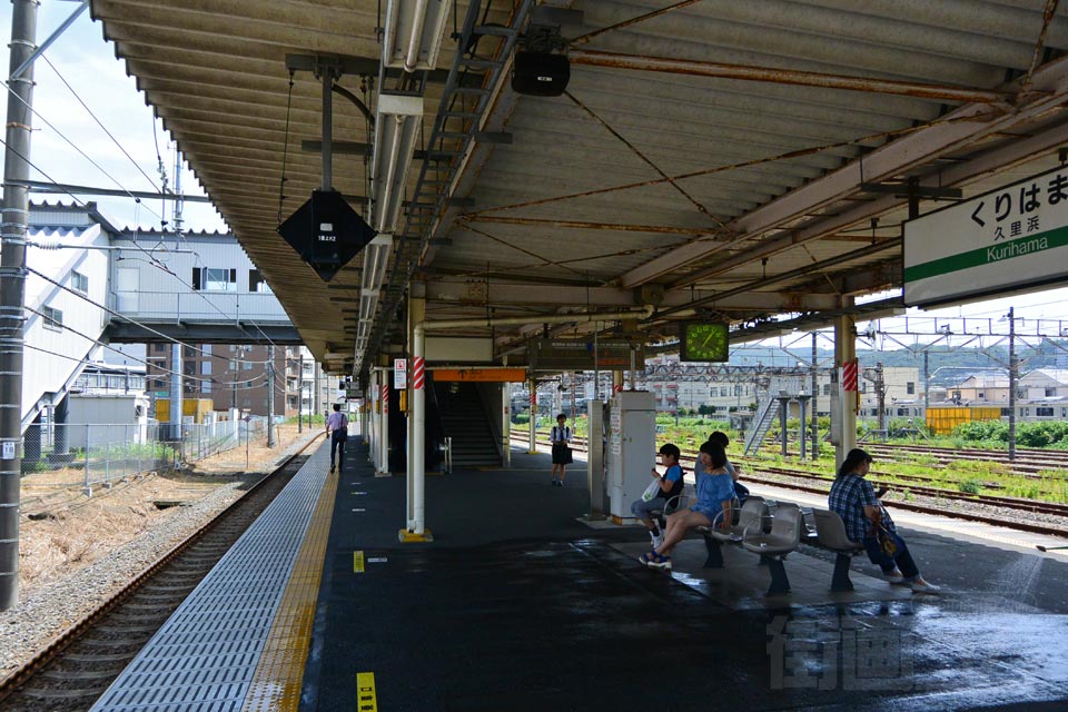 JR久里浜駅ホーム(JR横須賀線)