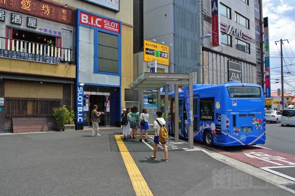 登戸駅(生田緑地口)バス停