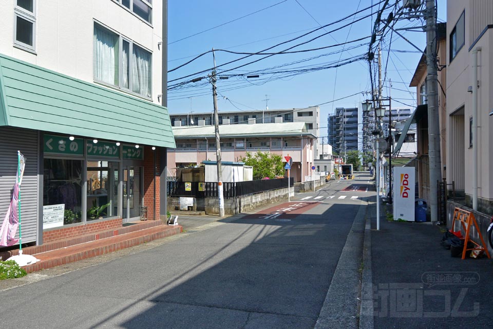 東海大学駅前商店街