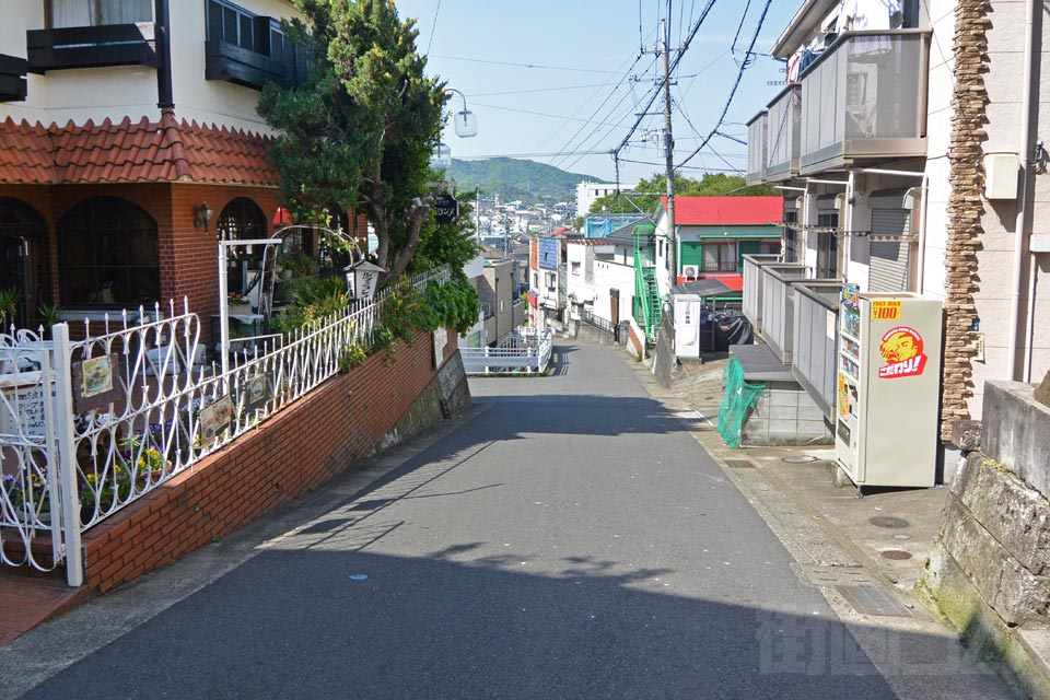 秦野市南矢名