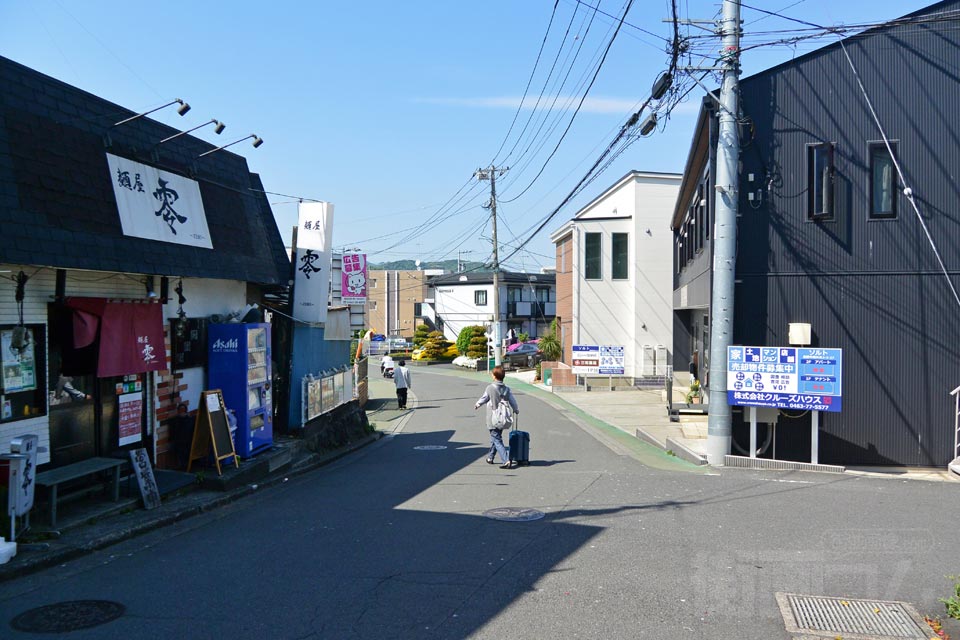 秦野市南矢名