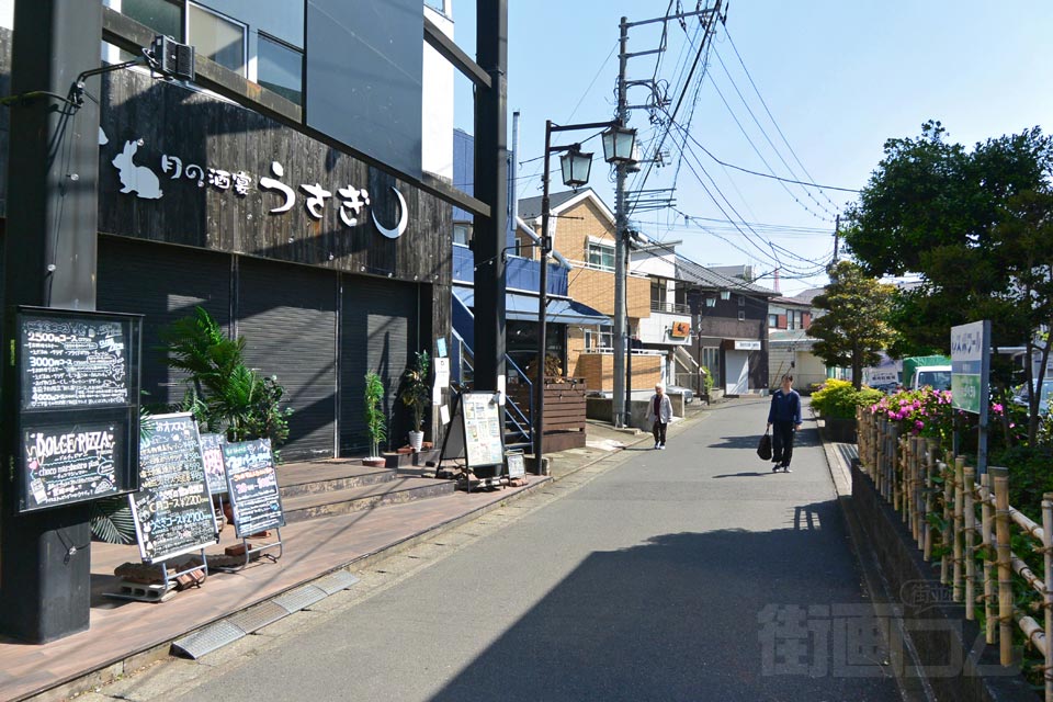 秦野市南矢名