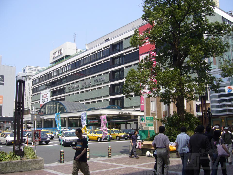 JR横浜駅西口