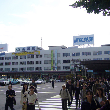 新潟県新潟市中央区新潟駅前万代口写真画像