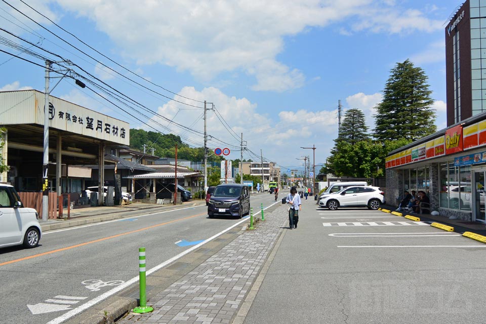 城東通り(国道411号線)