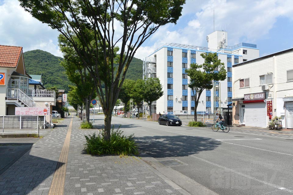 山梨県道102号酒折停車場線