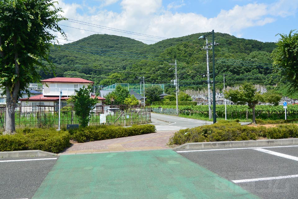 JR酒折駅北口前