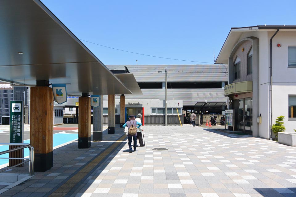 JR駒ヶ根駅前