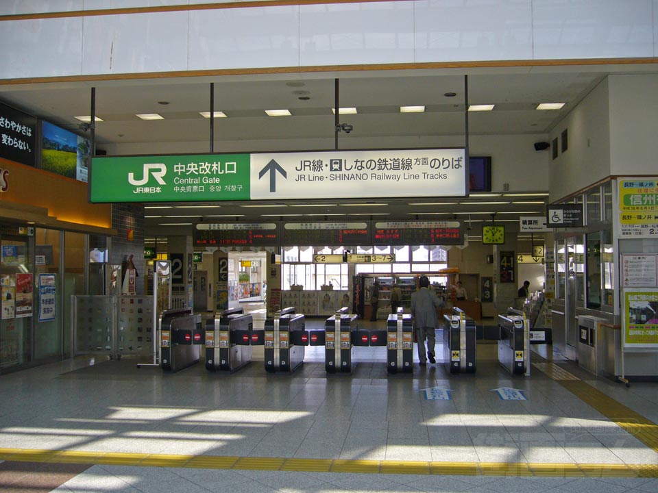 JR長野駅中央改札口写真画像