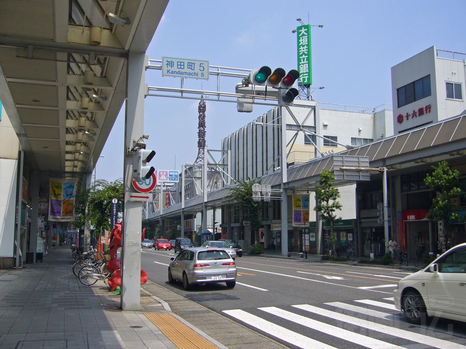 長良橋通り(国道２５６号線)