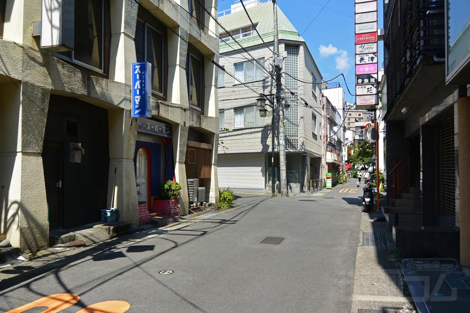 熱海市中央町