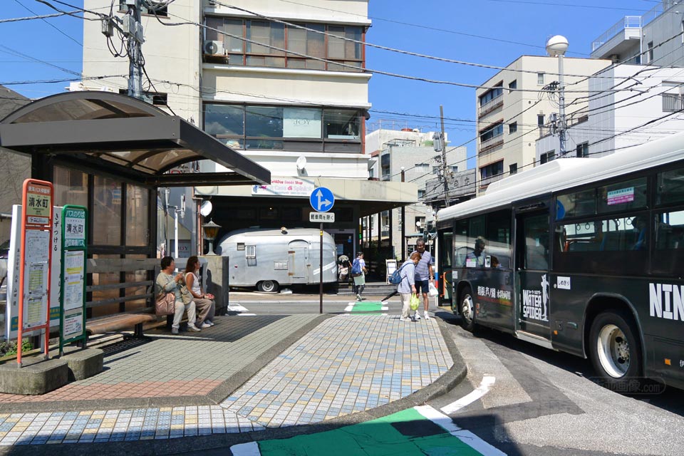 清水町バス停