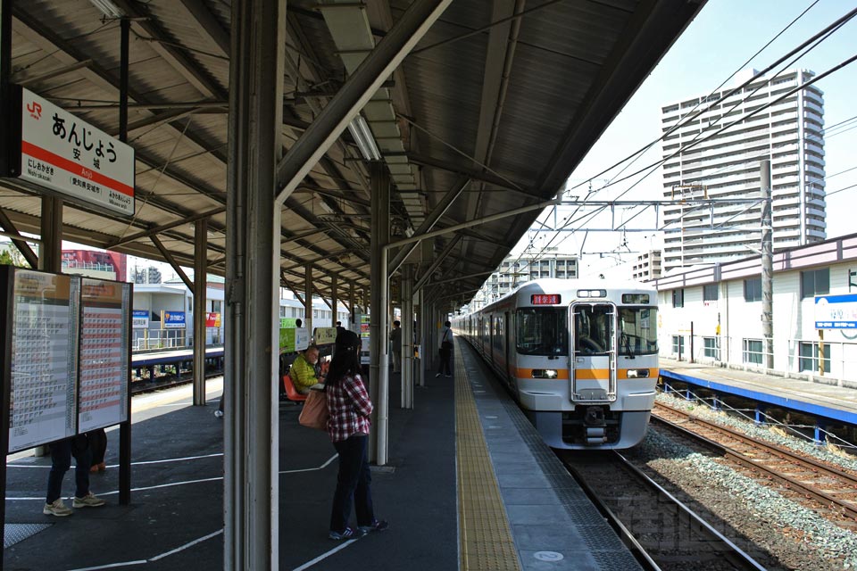 JR安城駅ホーム(東海道本線)
