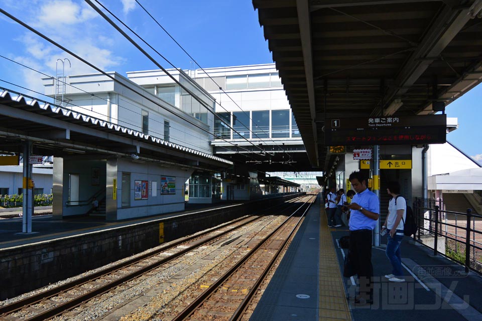 JR神領駅ホーム(JR中央本線)