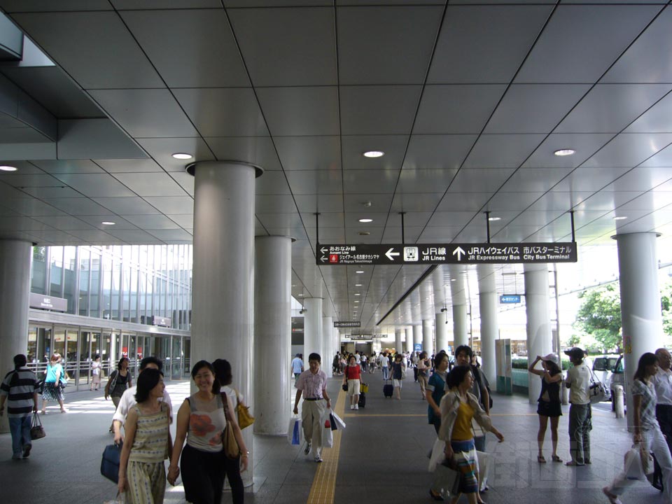 JR名古屋駅桜通口