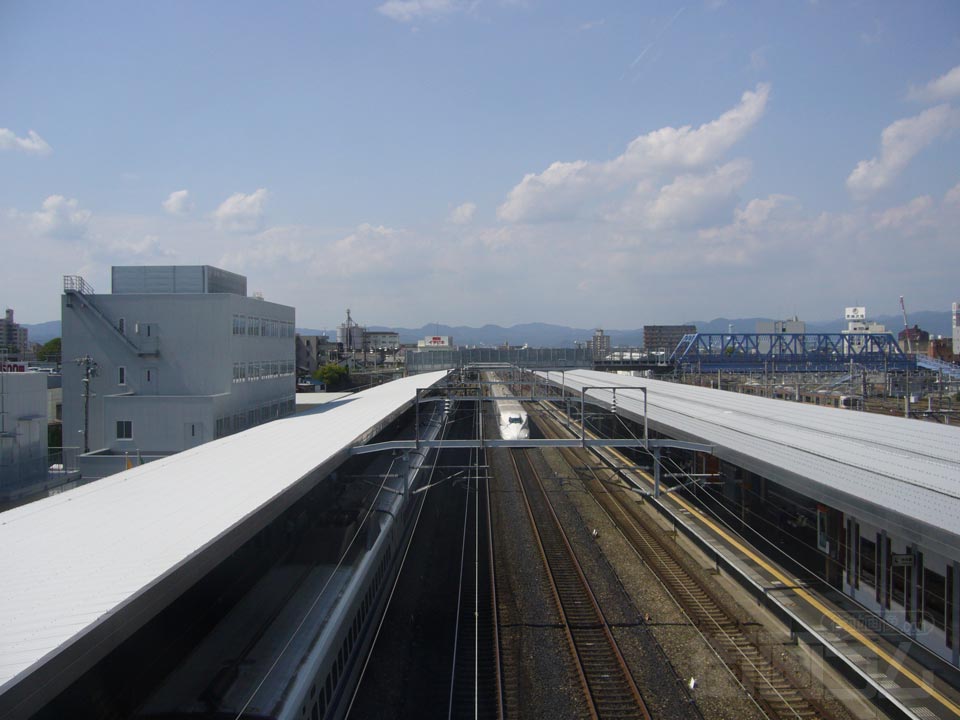 JR豊橋駅ホーム(東海道新幹線)