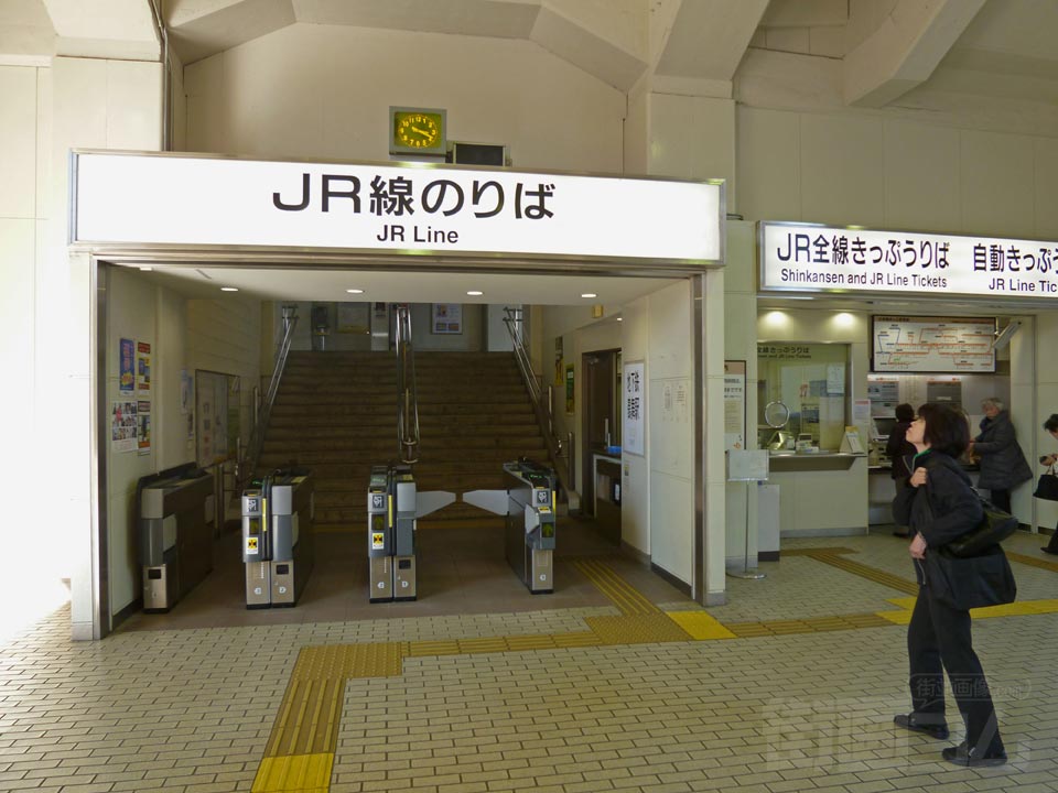 JR鶴舞駅北口改札口
