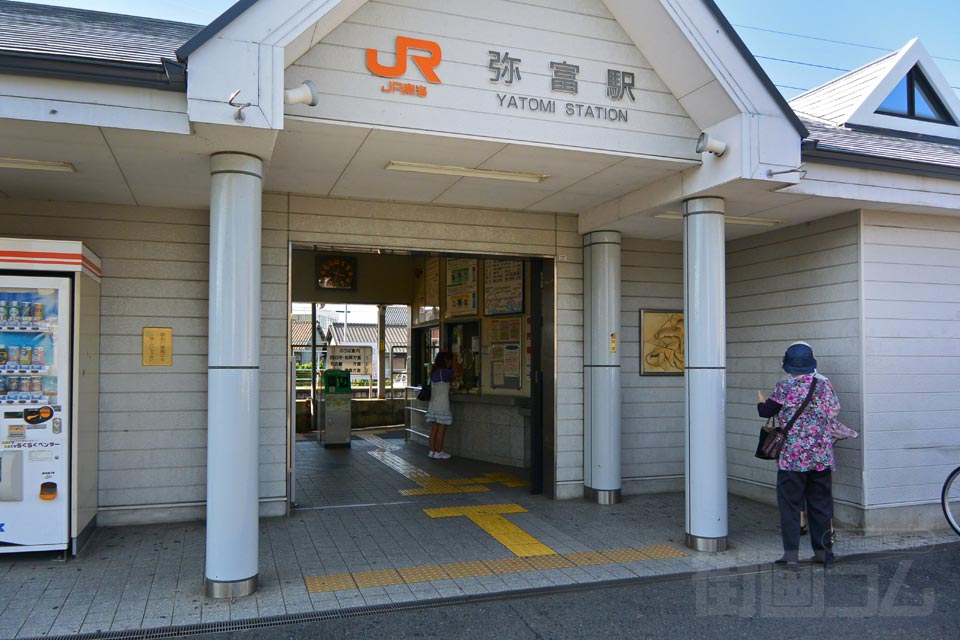JR・名鉄弥富駅