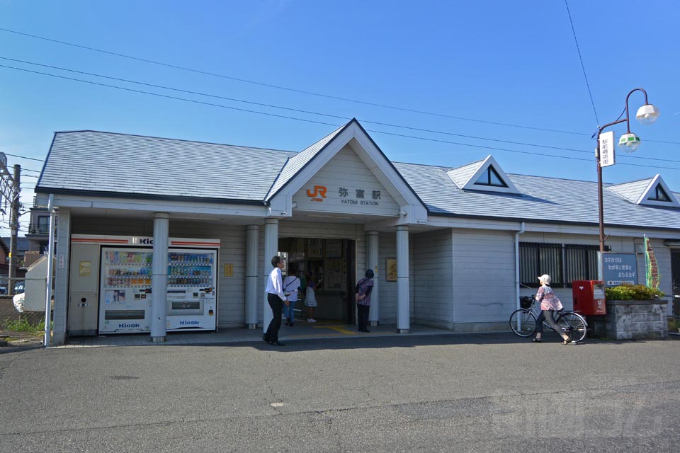 JR・名鉄弥富駅