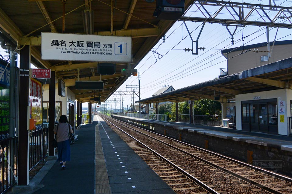 近鉄長島駅ホーム(近鉄名古屋線)