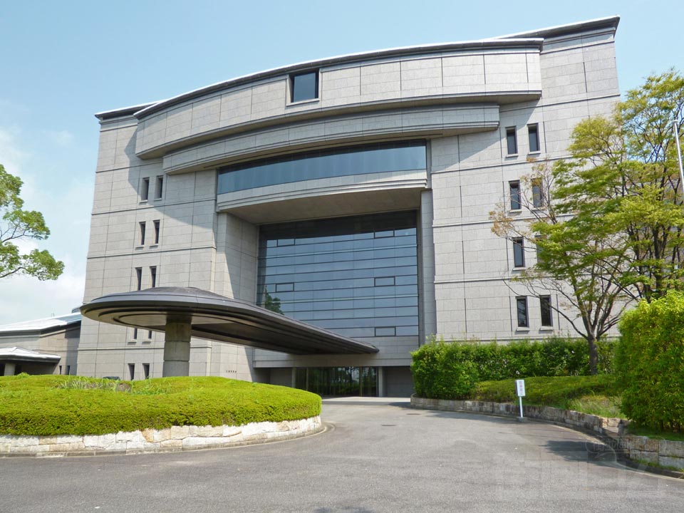 三重県議会議事堂