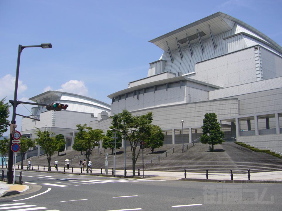 滋賀県立芸術劇場・びわ湖ホール