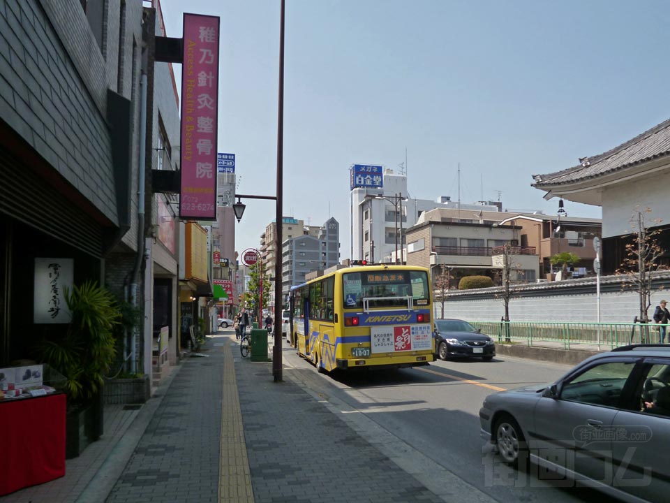 中央通り(府道１３９号線)