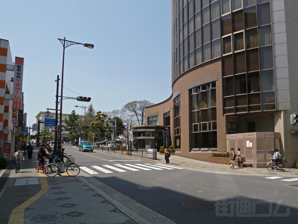 中央通り(府道１３９号線)