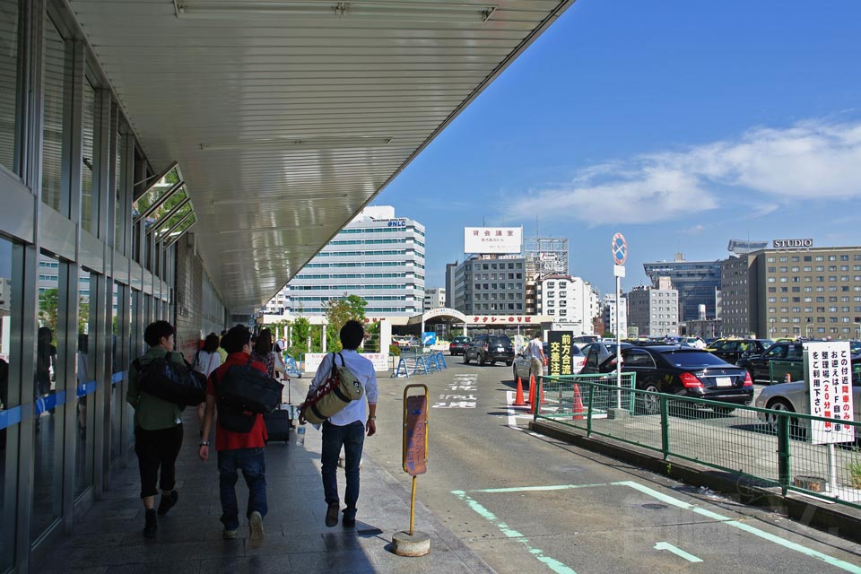 JR新大阪駅前