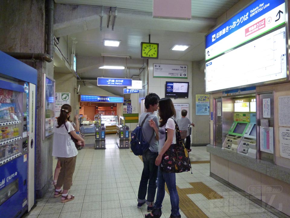 JR鶴橋駅西改札口