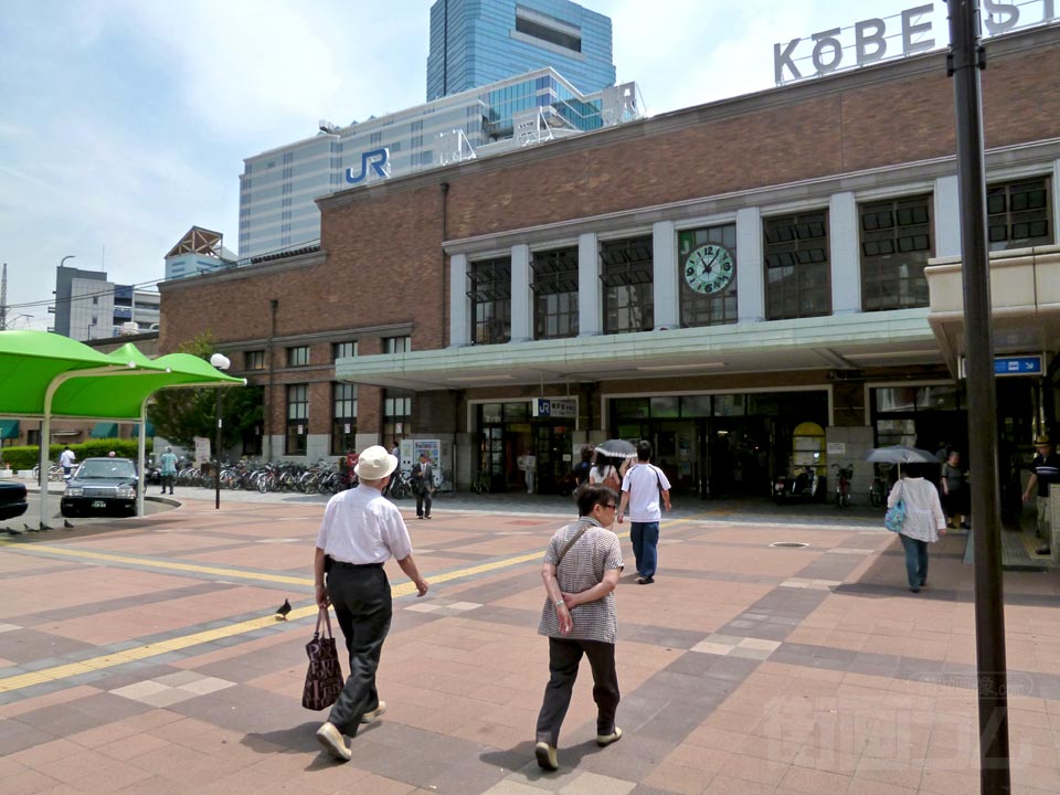 JR神戸駅北口(中央口側)