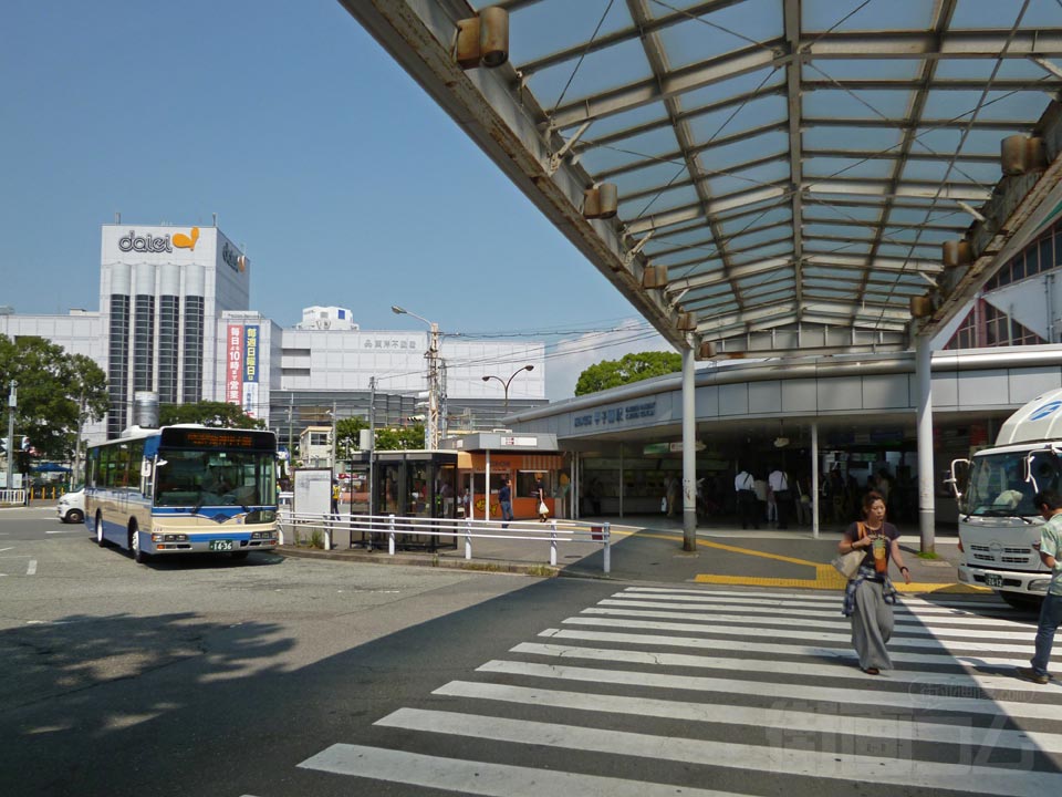 阪神甲子園駅東口前
