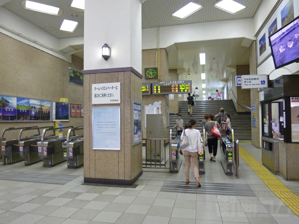 JR元町駅東改札口