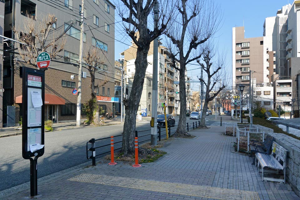 JR灘北口