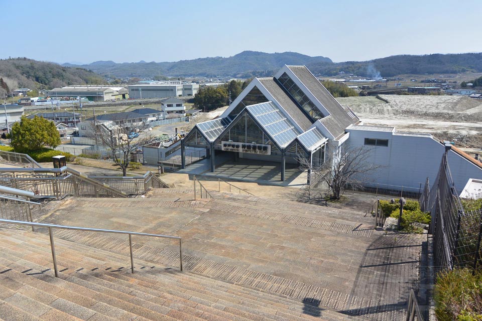 神戸電鉄神鉄道場駅（西側）