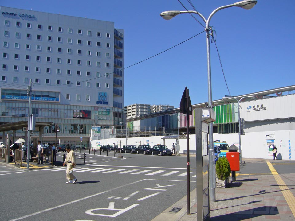JR奈良駅東口前