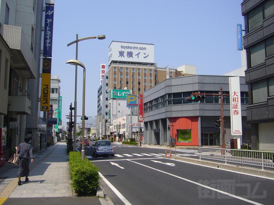駅通り(県道２２号線)