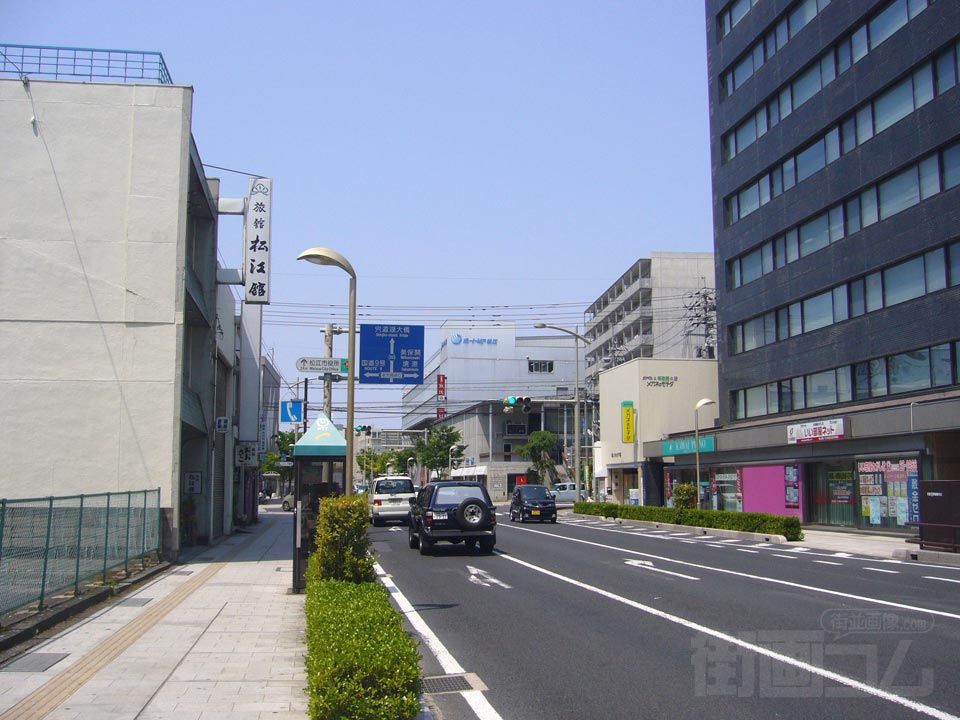 駅通り(県道２２号線)