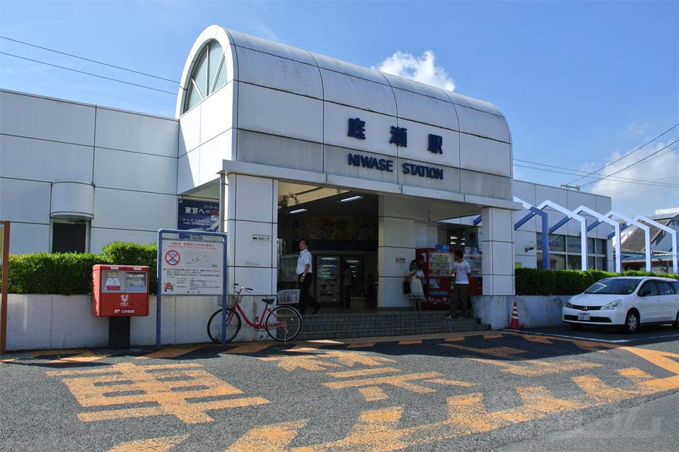 JR庭瀬駅