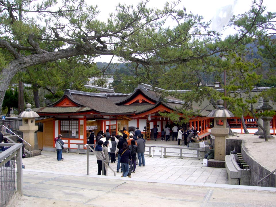 厳島神社東回廊