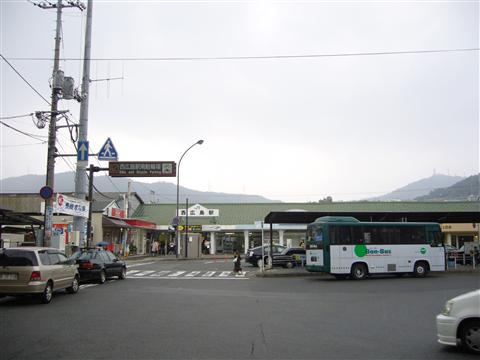 JR西広島駅前