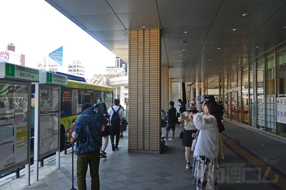 下関駅前バスターミナル