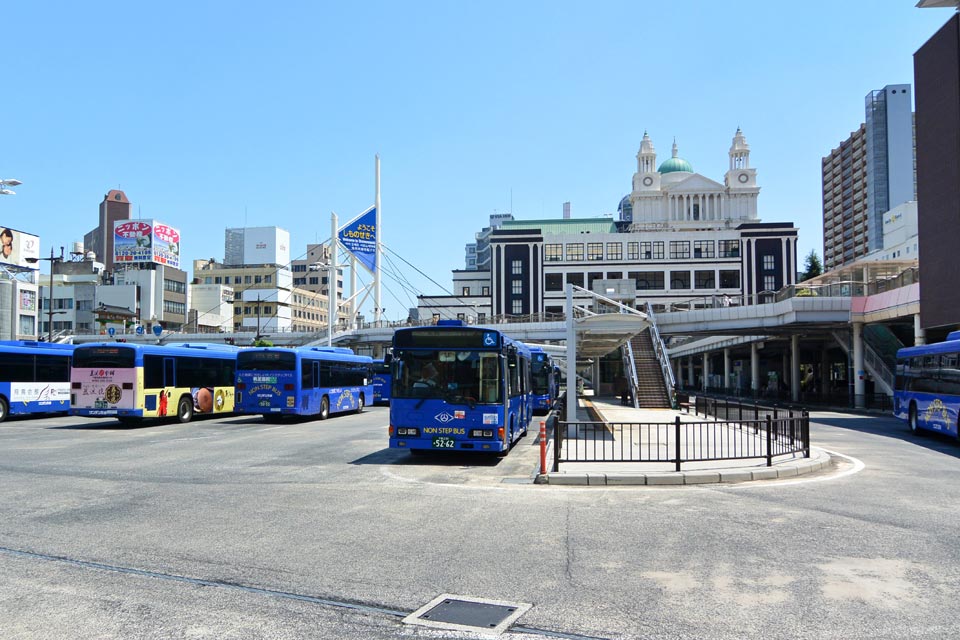 下関駅前バスターミナル